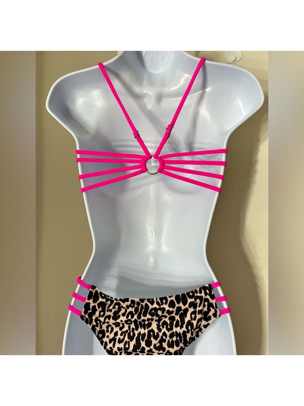 Leopard Print Hot Pink Strappy High Cut Bikini Set - Picture 7 of 10